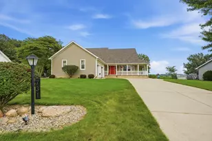 731 Oakbrook Dr, Hebron, IN 46341 - Photo 27