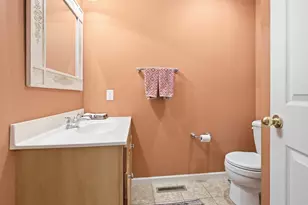 731 Oakbrook Dr, Hebron, IN 46341 - Photo 15