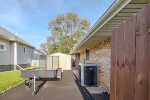 23 S Illinois St, Remington, IN 47977 - Photo 9