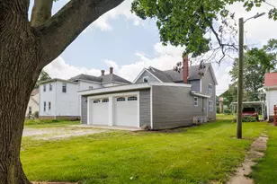 127 S Park Ave, Rensselaer, IN 47978 - Photo 5