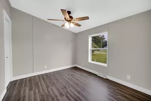 2716 E 450 S, La Porte, IN 46350 - Photo 17