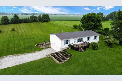 2716 E 450 S, La Porte, IN 46350 - Photo 1
