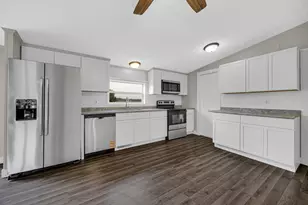 2716 E 450 S, La Porte, IN 46350 - Photo 9