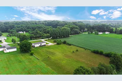 2716 E 450 S, La Porte, IN 46350 - Photo 21