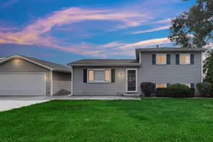 561 Eastwood Dr, Lowell, IN 46356 - Photo 1