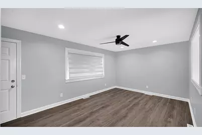 561 Eastwood Drive, Lowell, IN 46356 - Photo 7