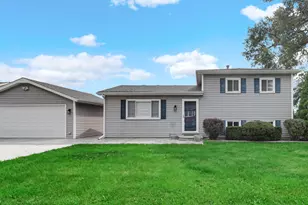 561 Eastwood Dr, Lowell, IN 46356 - Photo 1