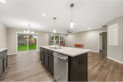 2950 Daintree Way, Valparaiso, IN 46385 - Photo 5