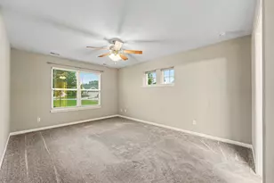 2950 Daintree Wy, Valparaiso, IN 46385 - Photo 7