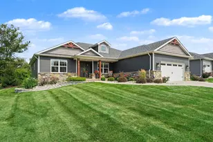 1002 Oak Grove Ct, Crown Point, IN 46307 - Photo 3