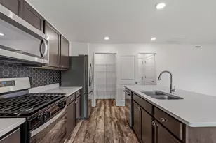 624 Ensign Pl, Hebron, IN 46341 - Photo 11