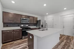 624 Ensign Pl, Hebron, IN 46341 - Photo 11