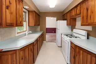 216 Lawndale Pl, Michigan City, IN 46360 - Photo 13