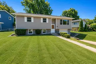 216 Lawndale Pl, Michigan City, IN 46360 - Photo 1