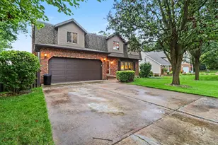 428 Pickwick Pl, Valparaiso, IN 46385 - Photo 3