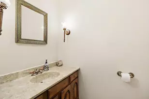 428 Pickwick Pl, Valparaiso, IN 46385 - Photo 13