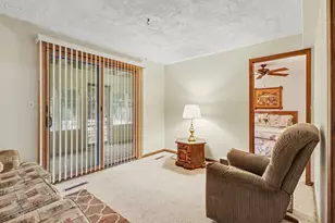 428 Pickwick Pl, Valparaiso, IN 46385 - Photo 21