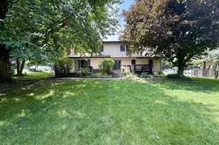 2960 Sycamore Ln, Bremen, IN 46506 - Photo 17