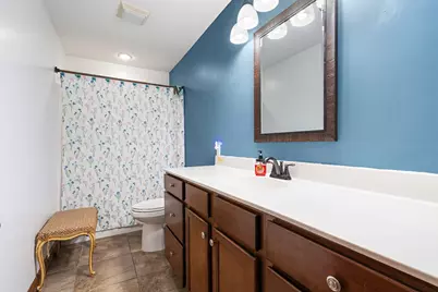 11057 Pleasant Grove Drive, Wheatfield, IN 46392 - Photo 25