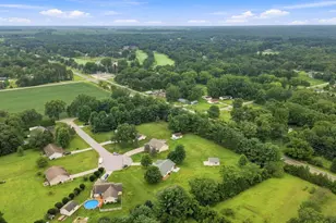 11398 N Pine Ct, Wheatfield, IN 46392 - Photo 35