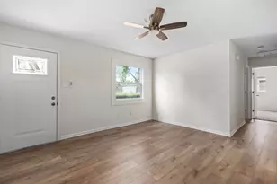 4171 W 39th Ave, Hobart, IN 46342 - Photo 3