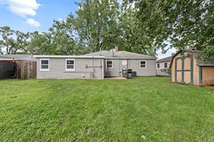 4171 W 39th Ave, Hobart, IN 46342 - Photo 17