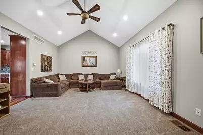 11723 N 557 E, Demotte, IN 46310 - Photo 5