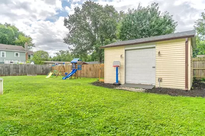 9329 W 142nd Avenue, Cedar Lake, IN 46303 - Photo 3
