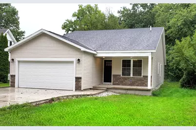 303 E Washington Street, Kentland, IN 47951 - Photo 1