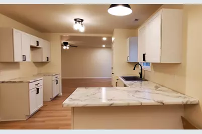 303 E Washington Street, Kentland, IN 47951 - Photo 5