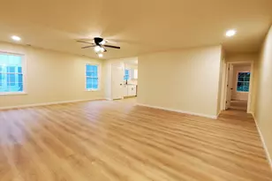 303 E Washington St, Kentland, IN 47951 - Photo 3