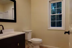 303 E Washington St, Kentland, IN 47951 - Photo 11