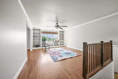 534 Robyn Road, Valparaiso, IN 46385 - Photo 5