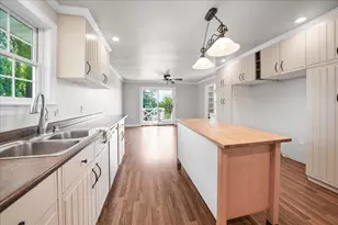 534 Robyn Rd, Valparaiso, IN 46385 - Photo 7