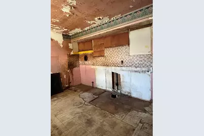 4766 Pennsylvania Street, Gary, IN 46409 - Photo 5