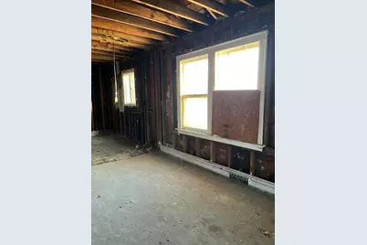 2037 Delaware Street, Gary, IN 46407 - Photo 5