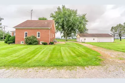 502 S 250 W, Valparaiso, IN 46385 - Photo 3