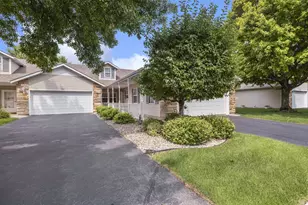 2175 Ramblewood Dr, Highland, IN 46322 - Photo 1