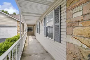 2175 Ramblewood Dr, Highland, IN 46322 - Photo 1