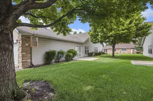 2175 Ramblewood Dr, Highland, IN 46322 - Photo 21