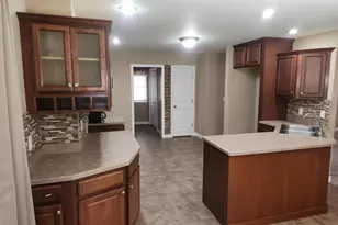325 Forsythia St SE, Demotte, IN 46310 - Photo 7