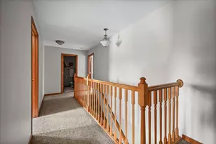 2252 Lennox Ln, Valparaiso, IN 46385 - Photo 23