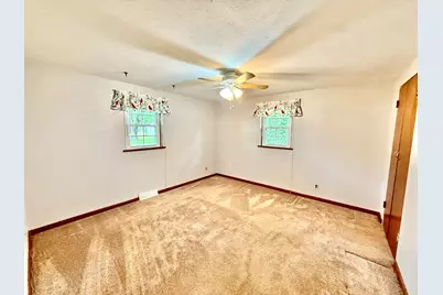 612 S West Street, Winamac, IN 46996 - Photo 5