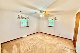 612 S West St, Winamac, IN 46996 - Photo 5