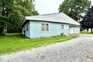 612 S West St, Winamac, IN 46996 - Photo 17