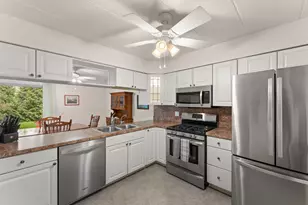 2511 E Lakeshore Dr, Crown Point, IN 46307 - Photo 9
