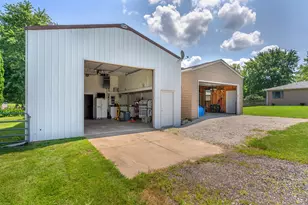 383 W State Road 8, Hebron, IN 46341 - Photo 27
