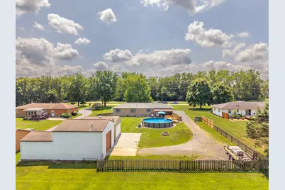 383 W State Road 8, Hebron, IN 46341 - Photo 39