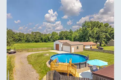 383 W State Road 8, Hebron, IN 46341 - Photo 3