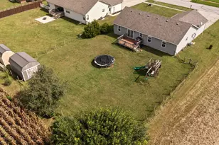 264 S Meadow Ln, Wheatfield, IN 46392 - Photo 11